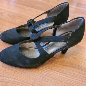 🌟 4/$20 Life Stride Black Heels - size 7
